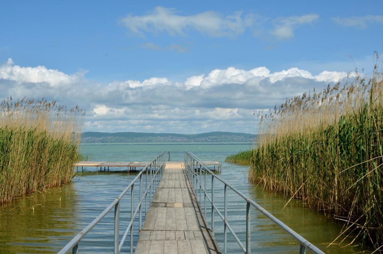 Pearl Home Balatonboglár Exterior foto
